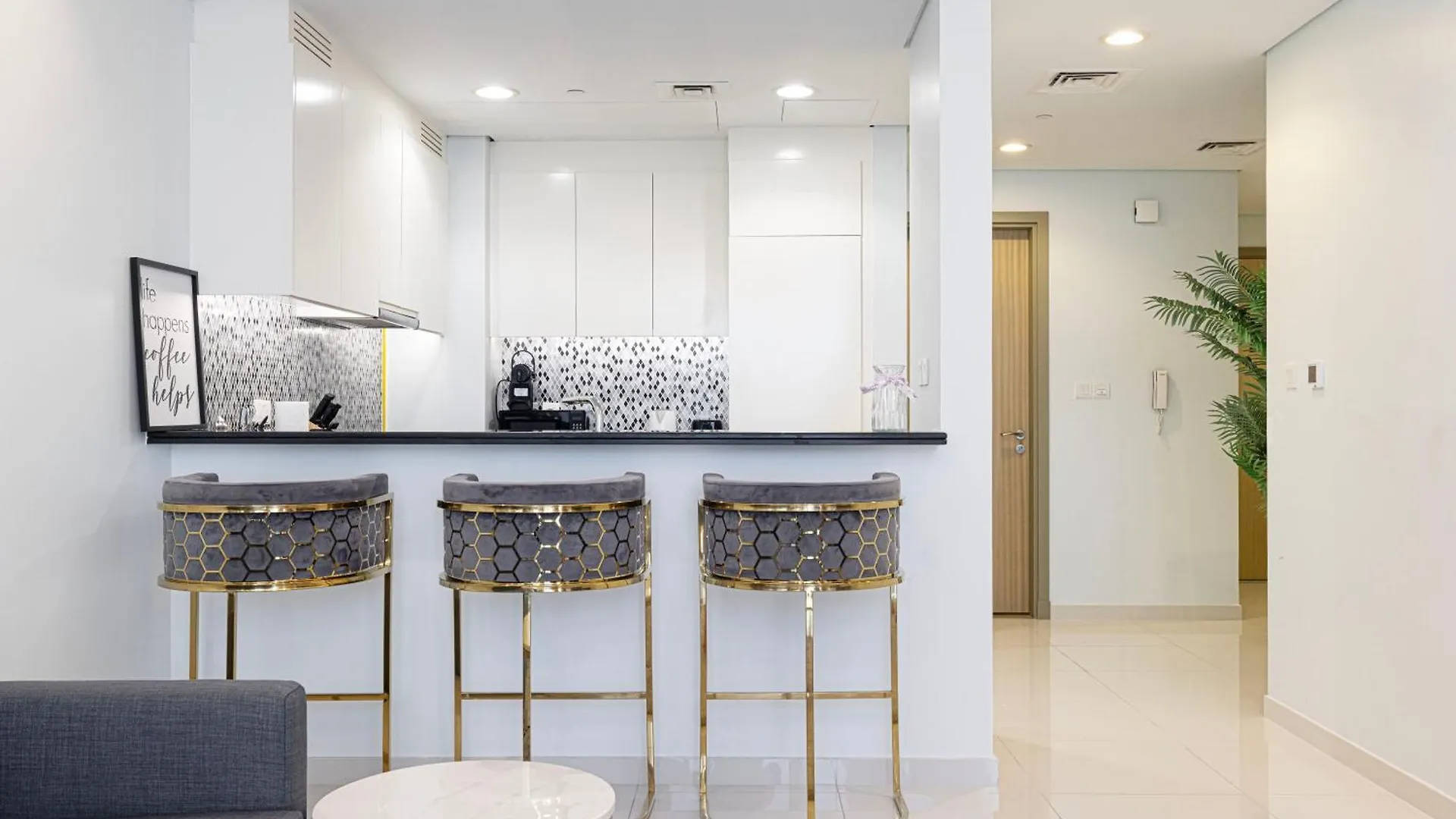2Br With Infinity Pool & Burj Khalifa View Apartment Dubai