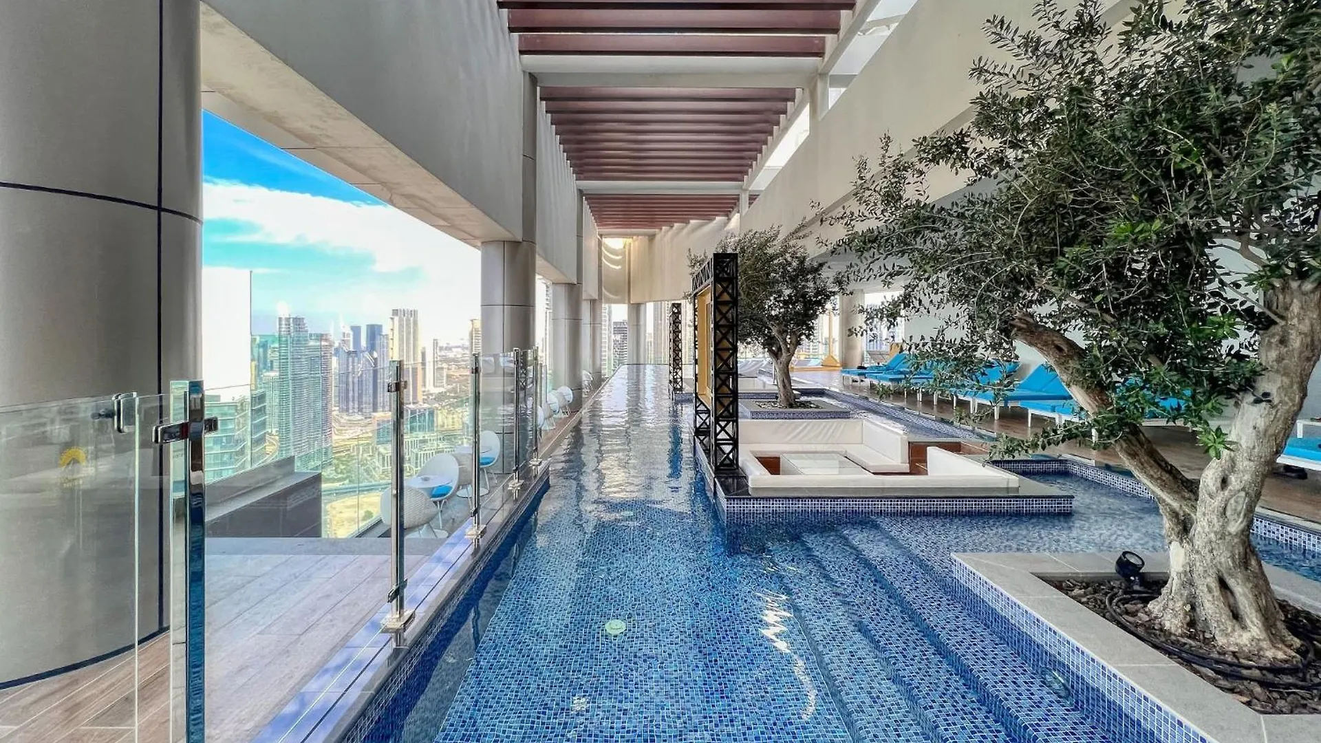 2Br With Infinity Pool & Burj Khalifa View Apartment Dubai